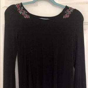Embroidered Long-Sleeve Tee